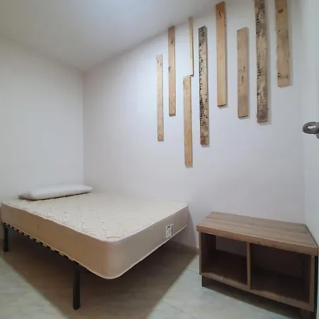 Apartamento Near The Sea For 4 People